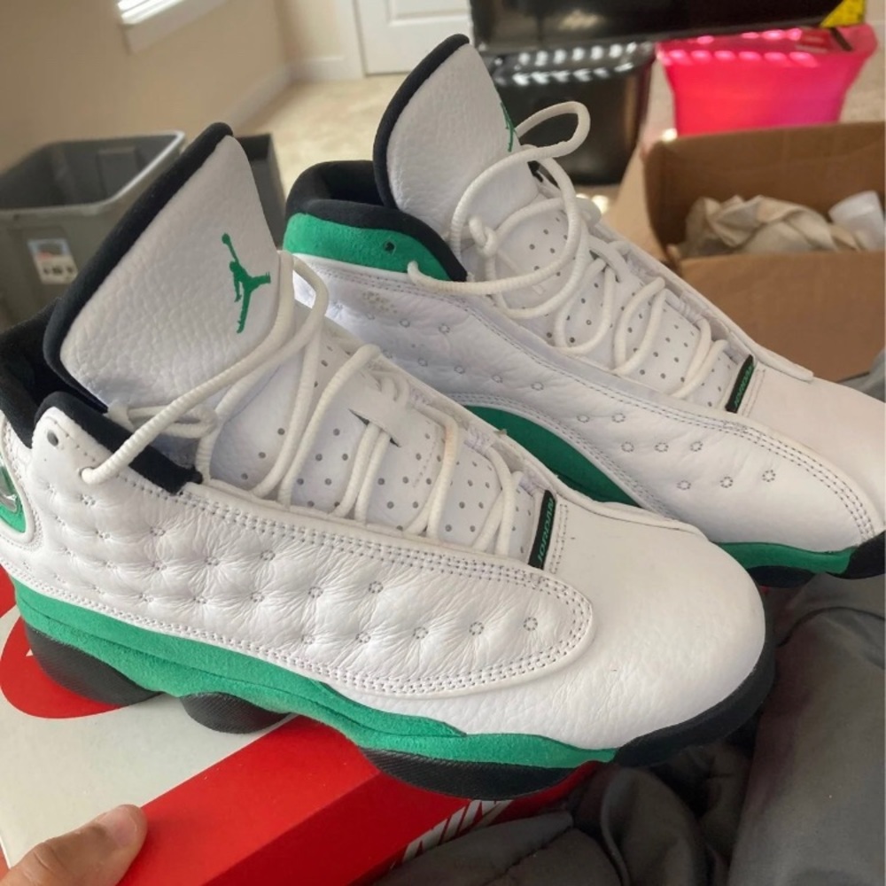 Air Jordan size 5y boys